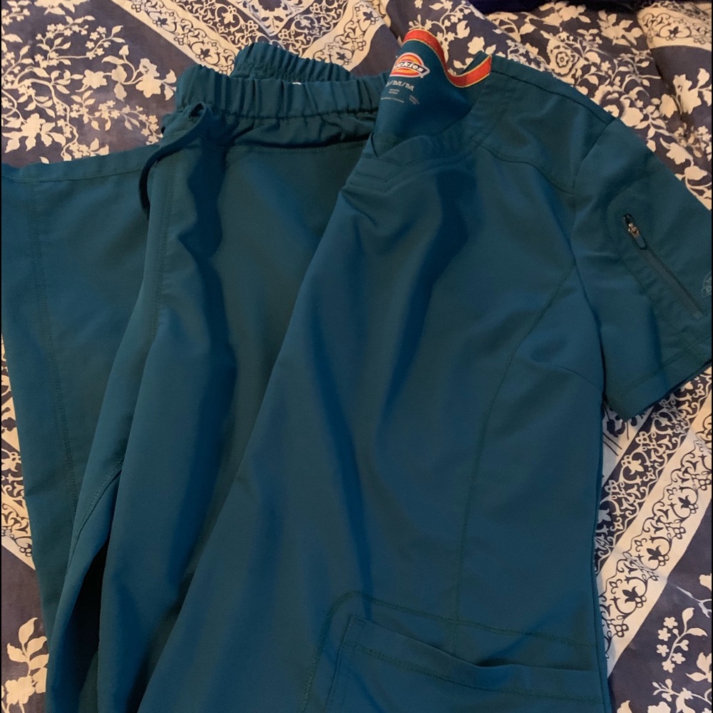 Scrubs brand new